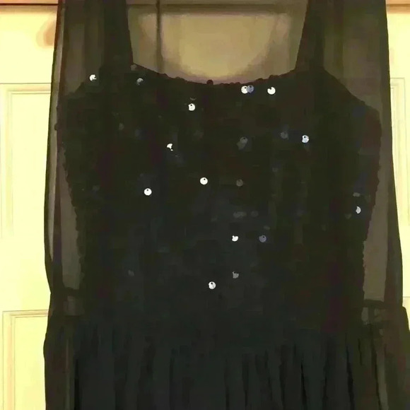 BCBGMaxazira midnight blue sequin and chiffon gown - Picture 4 of 6